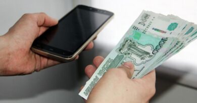 В Усманском районе 22-летний парень украл телефон за 90 тысяч рублей у своего знакомого.